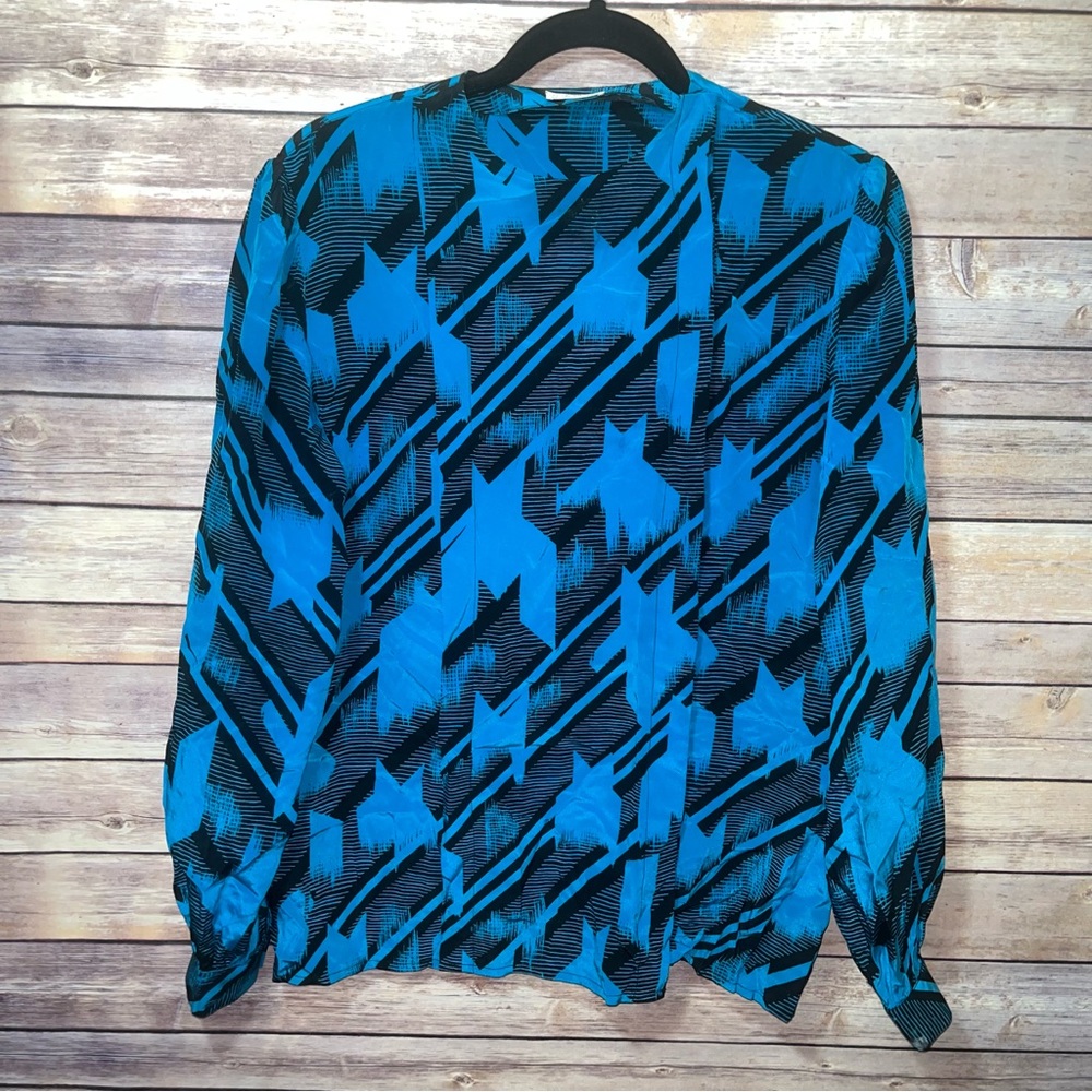 ⭐️ Enna Vides | Vintage Asymmetrical Blouse Size Medium A3